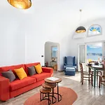 Sole D'oro Sunset & Caldera View Grand Villa